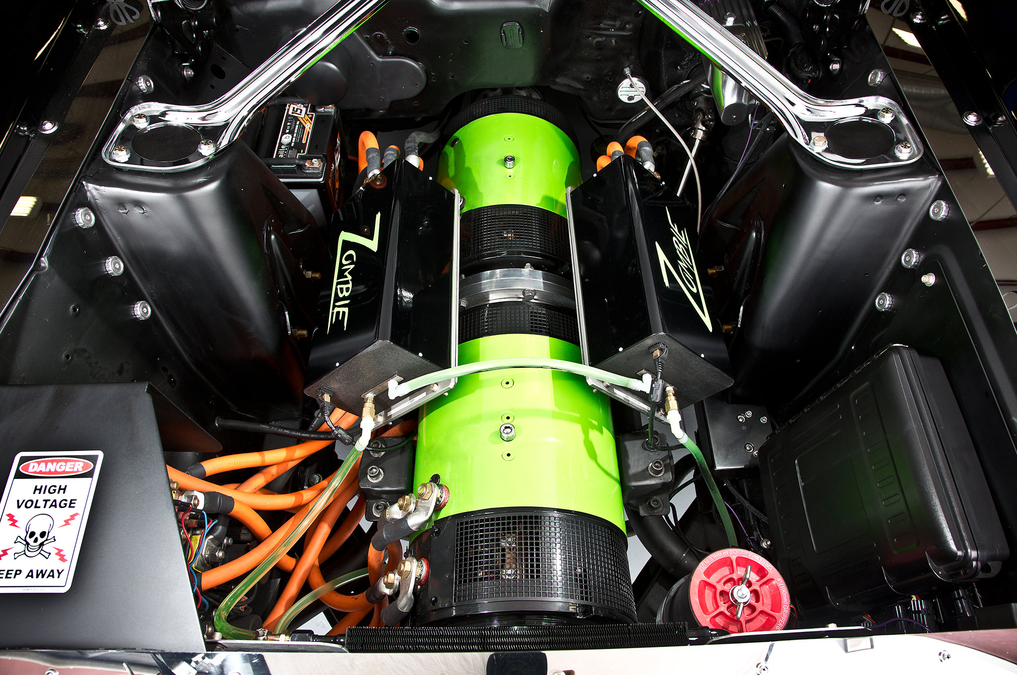 This Electric 1968 Ford Mustang Kicks Out A Shocking 800 Hp The Two 11 Inch Electric Motors Sit Longitudinally Inside Engine Bay To Mimic Look Of A Gasoline Controllers Are Mounted Where