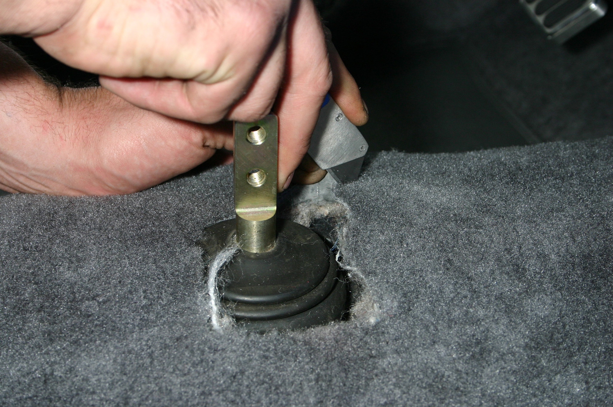 Early Mustang Carpet Installation 01