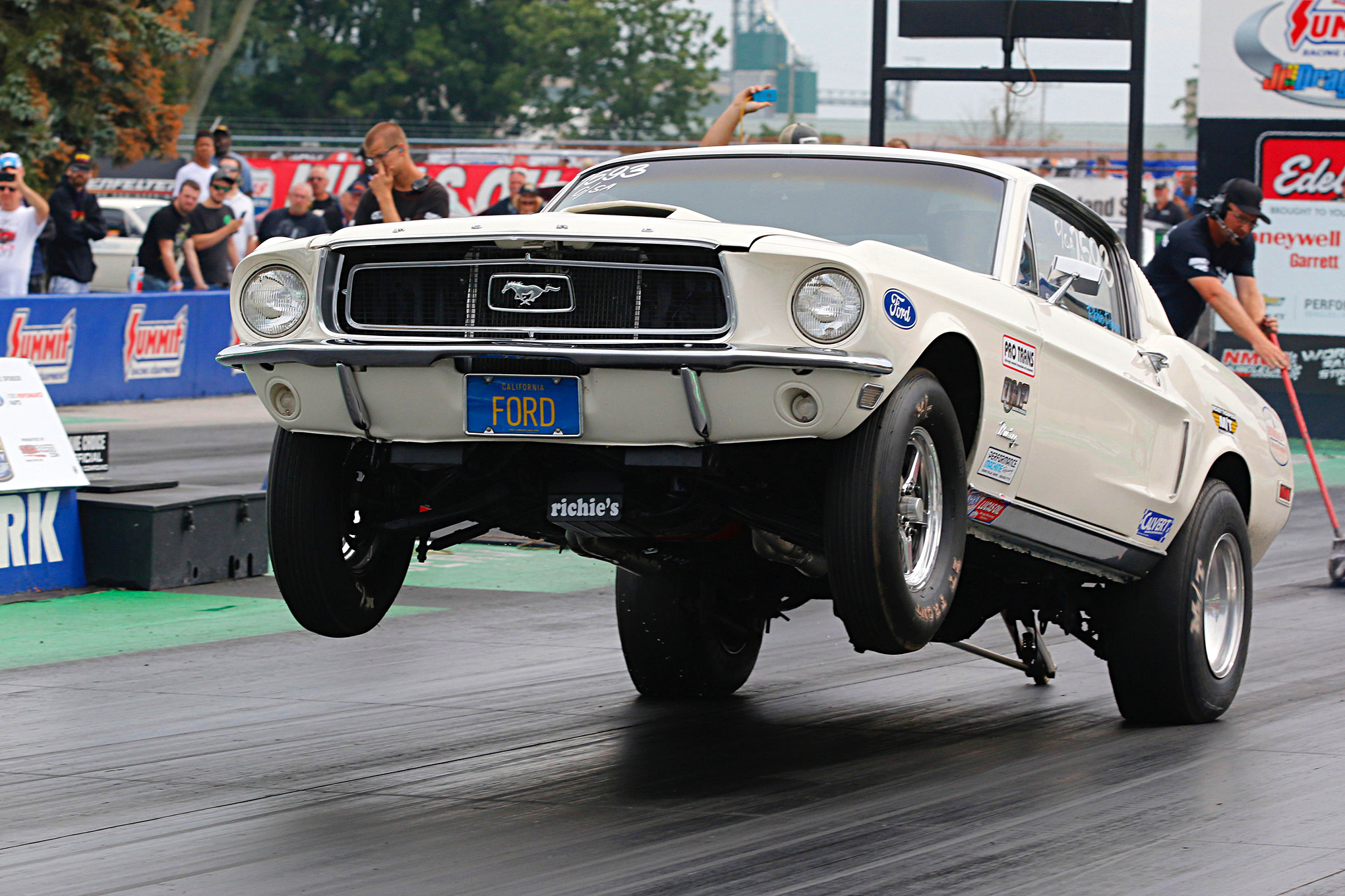 Mustang Cobra Jet >> 135 1968 Ford Mustang Cobra Jet Has Been Raced For 49 Years Straight Mustang Cobra Jet >> 135 1968 Ford Mustang Cobra Jet Has Been Raced For 49 Years Straight