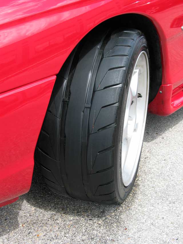Mmfp_090326_02_z 1997_ford_mustang_SVT_cobra Nitto_NT05_tire_test