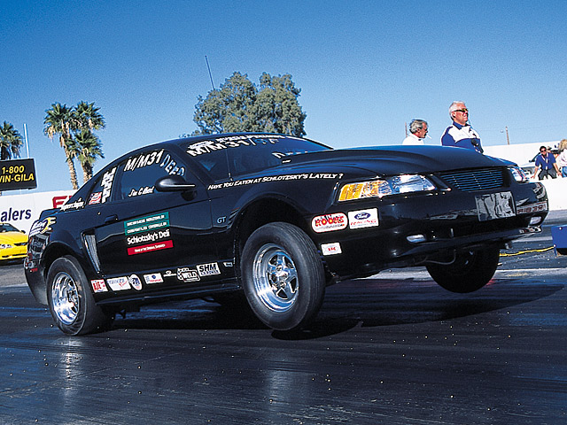0405mm_20z 1999_Ford_Mustang Passenger_Side_View_At_Track