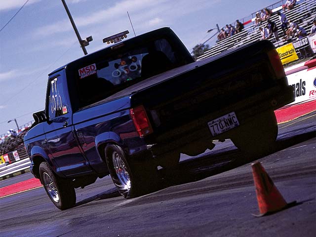 0207mmff_nmra03_zoom