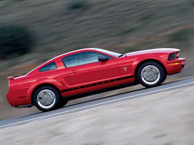 2006 Ford Mustang Muscle Mustangs And Fast Fords 2006 Ford Mustang Pony Package More Fun For The 4 0
