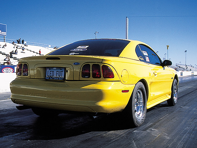 0405mm_21z Ford_Mustang Rear_View_At_Track