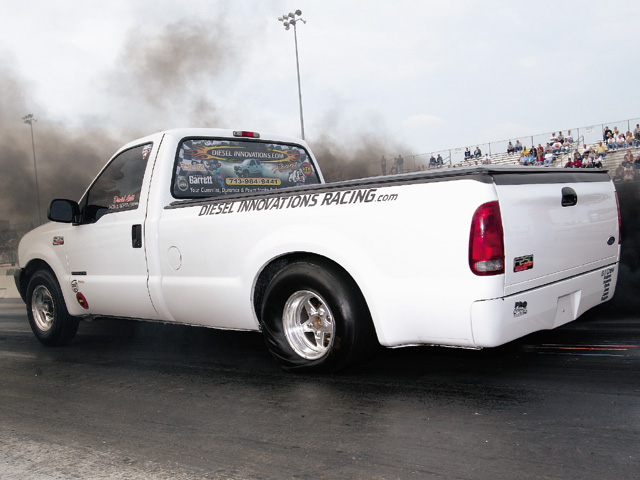 0310mm_38z Ford_F250 Drivers_Side_View_At_Track