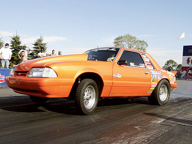 0412mm_06z Ford_Mustang Drivers_Side_View_At_Track