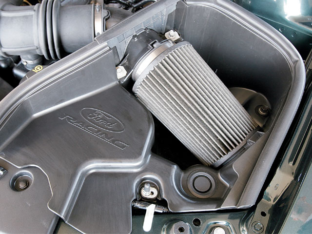 Mmfp_0802_05_z 2008_ford_mustang_bullitt Cold_air_intake