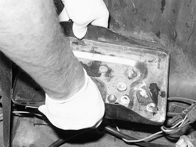 173_0404_apron_2_z