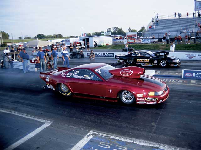 Mmfp_0509_01z Mike_Herring_Dragster On_The_Strip