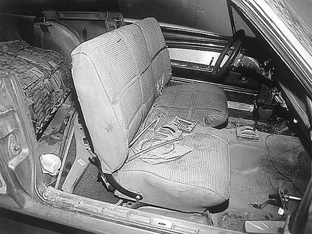 173_0011_10z 1967_Ford_Mustang_GT500 Interior