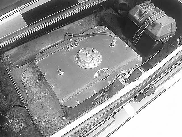 173_0011_6z 1967_Ford_Mustang_GT500 Fuel_Cell