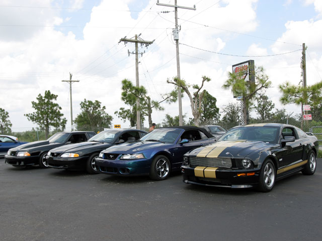 Mmfp_0704_15_z Hertz_shelby_GTH_mustang Mustang_changes