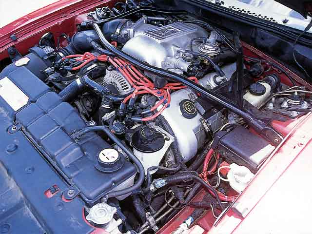 0110mmfp_10z 1996_ford_mustang_cobra Engine_view