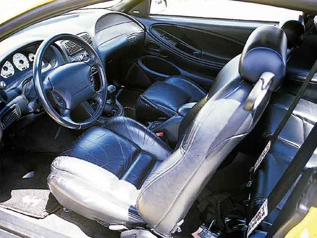 0110mmfp_20z 1998_ford_mustang_cobra Interior_view