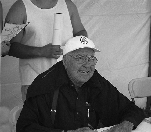 P115120_large Carroll_Shelby Carroll_Shelby