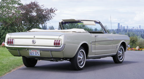 P92466_large 1965_Ford_Mustang_Convertible Rear_Passenger_Side