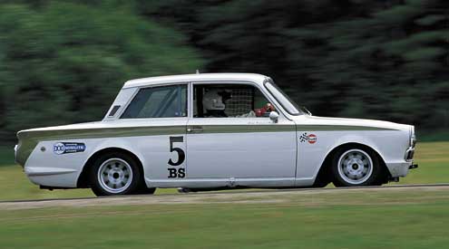 P54563_large Lotus_Cortina Side_Driving_Track