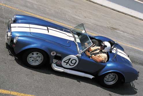 P54564_large Shelby_427_Cobra_Replica Top_Side_Parked