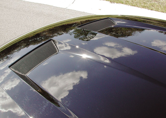 173_0306_11z 2003_Ford_Mustang_Mach_1 Hood_Scoops