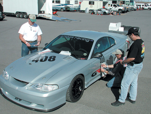 P175571_large 1994_Ford_Mustang_GT Front_Driver_Side