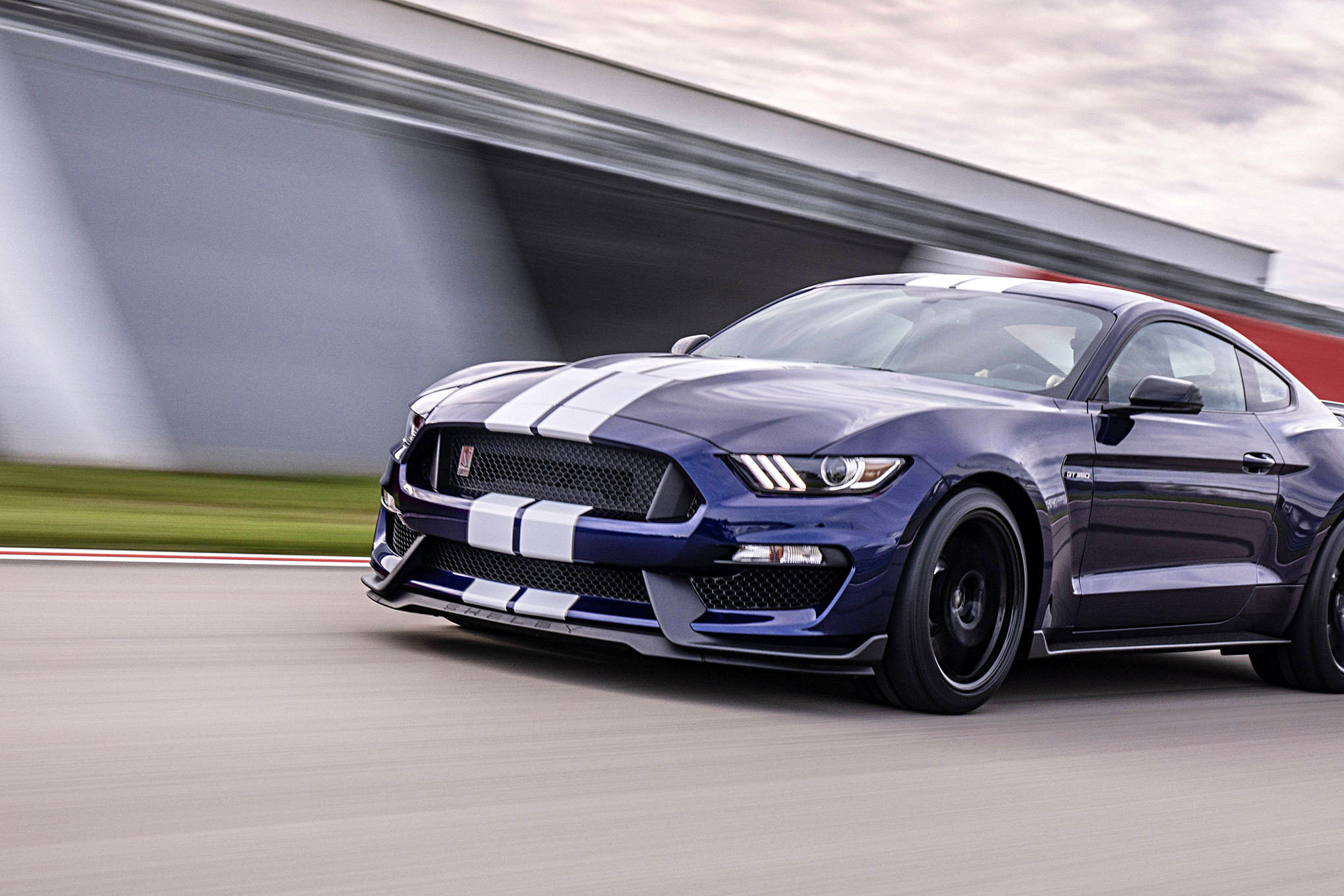 2019 Shelby GT350 Drive Gallery 11