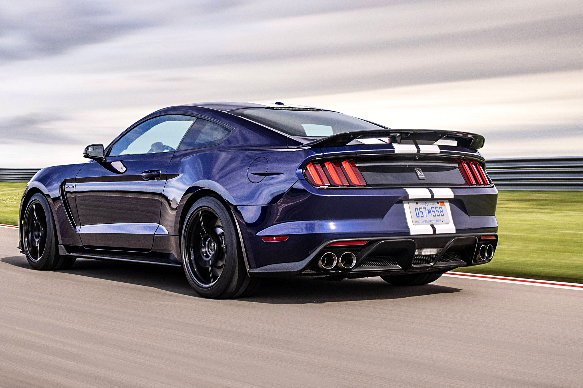 2019 Shelby GT350 Drive Gallery 14