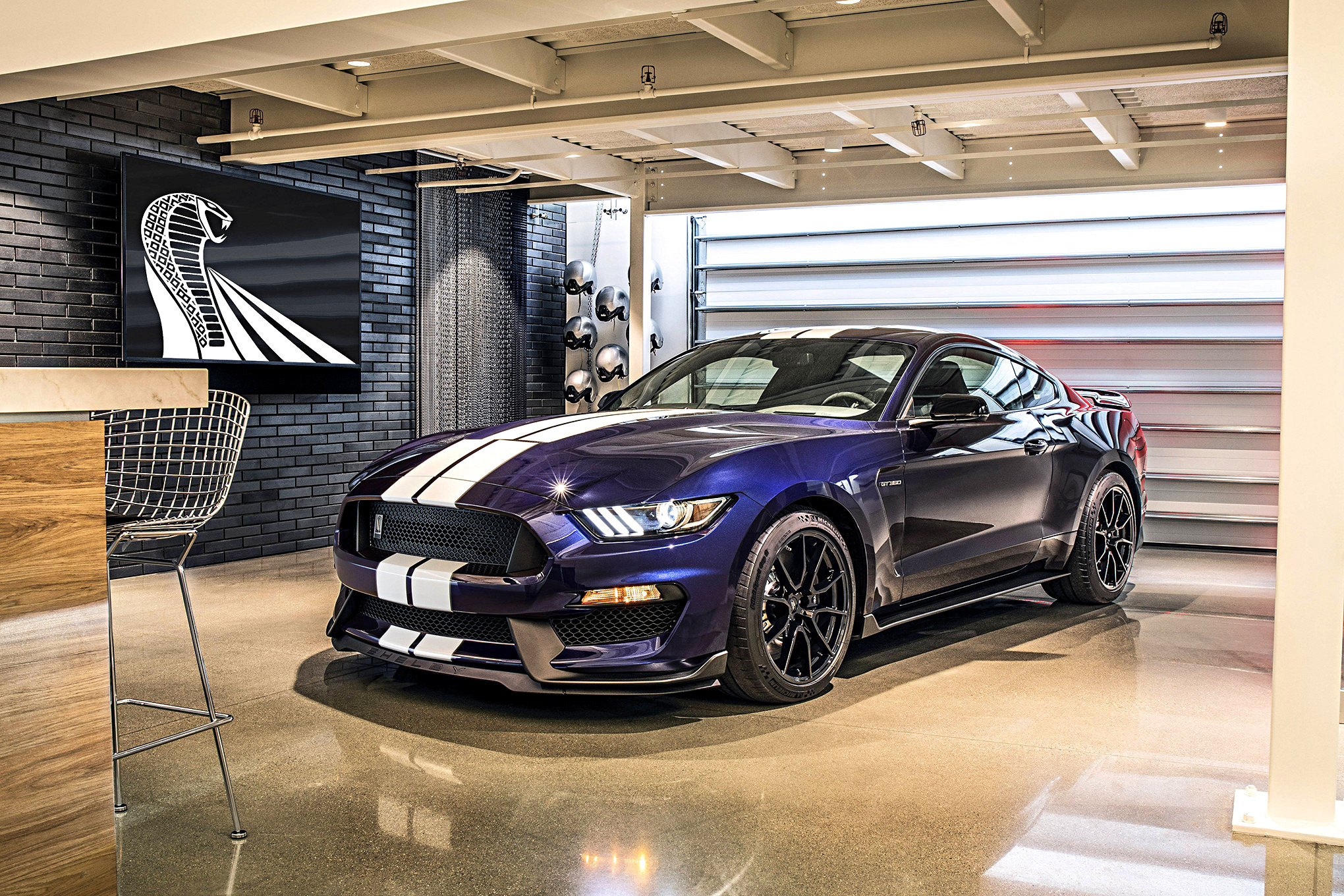 2019 Shelby GT350 Drive Gallery 21
