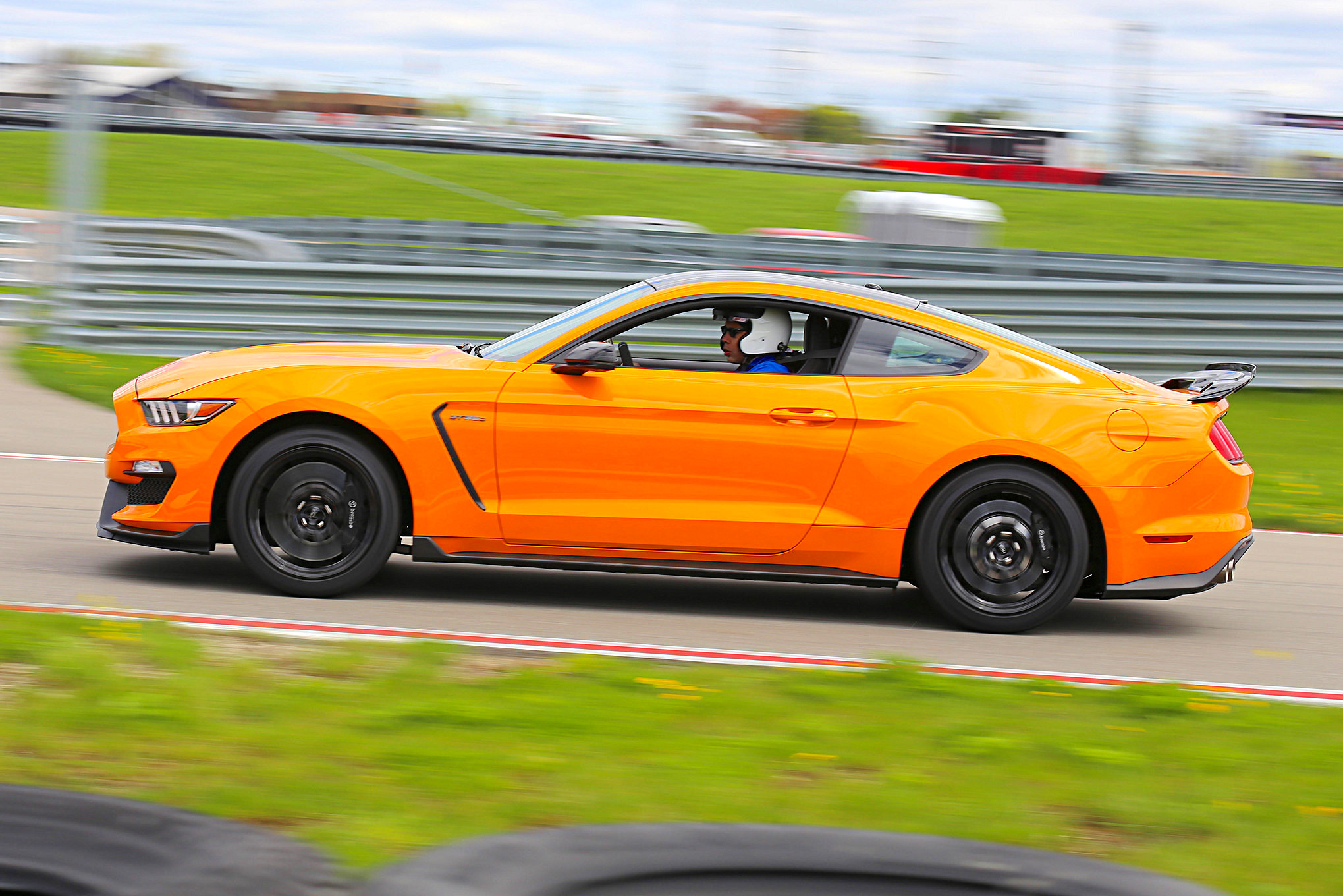 2019 Shelby GT350 Drive Gallery 934