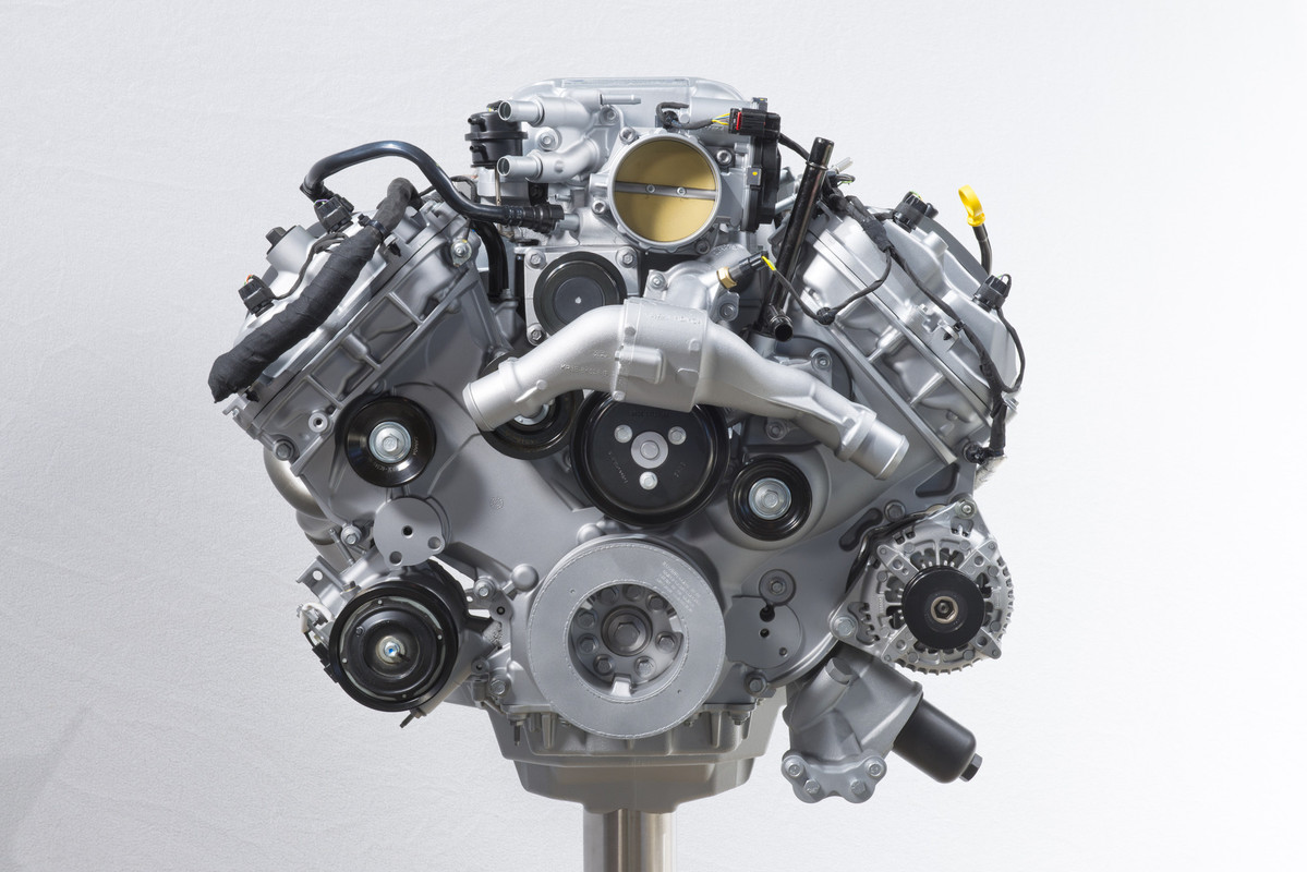 2020 Shelby GT500 Powertrain_gallery 260