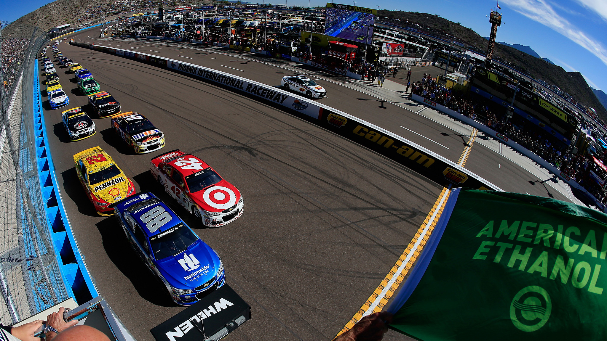 Phoenix International Raceway NSCS Green Flag